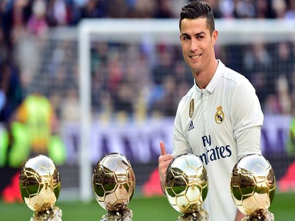 Chiều cao của Ronaldo thực chất là bao nhiều ít ai biết