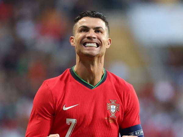 Ronaldo có bao nhiêu bàn thắng trong suốt sự nghiệp