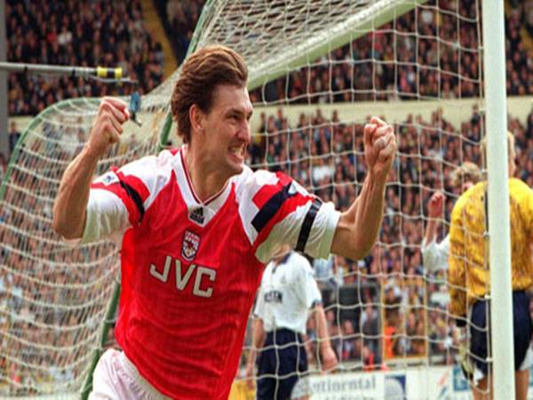 Điểm qua một số hậu vệ Arsenal huyền thoại nổi tiếng nhất