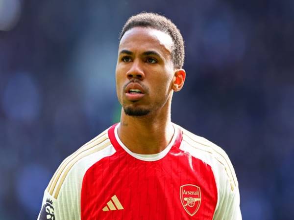 Vai trò của từng vị trí hậu vệ Arsenal trong đội hình