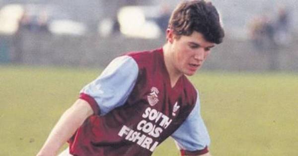 Roy Keane số áo Roy Keane số áo
