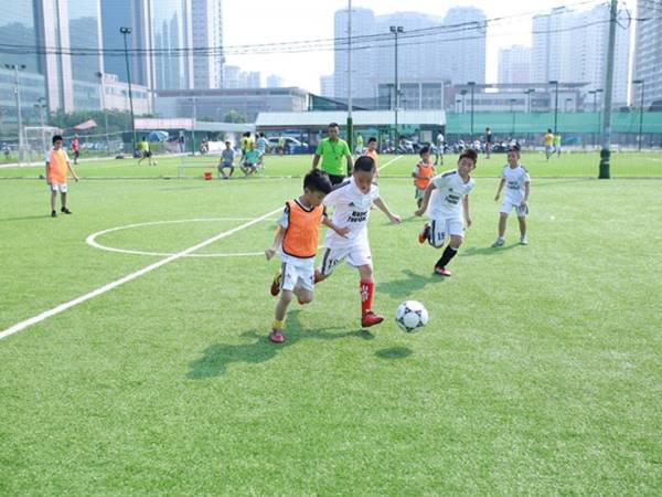 Tầm quan trọng của kỹ thuật di chuyển trong bóng đá