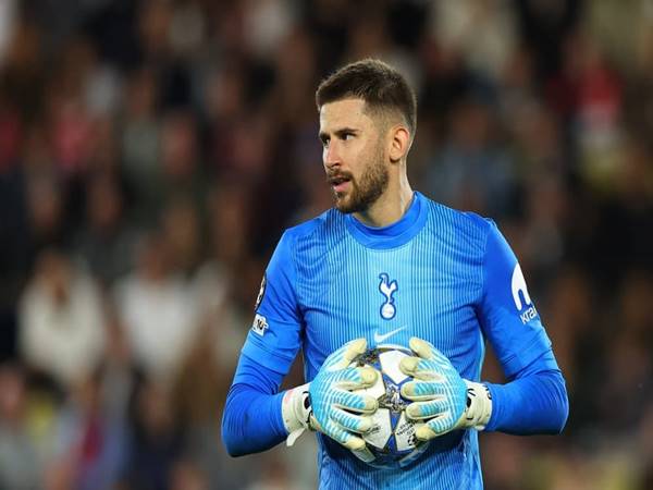 Những trận đấu đáng nhớ nhất của thủ môn Vicario