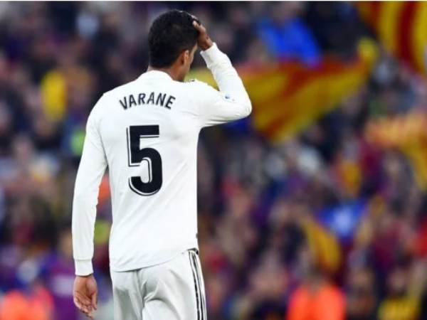 Hé lộ số áo Varane ở Real Madrid và đội tuyển Pháp