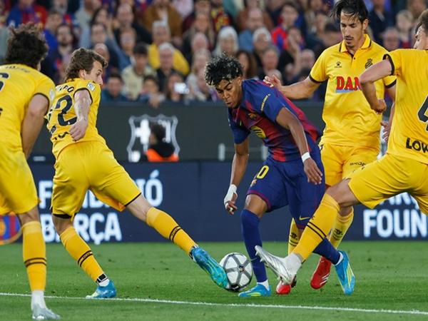 Barcelona hướng tới thử thách tại Champions League